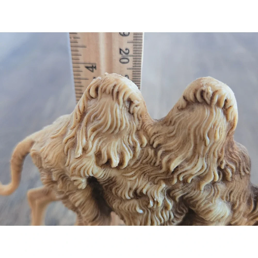 Vintage Fontanini 1983 Bactrian Standing Camel Figurine Italy Two‎ Humped 3.75